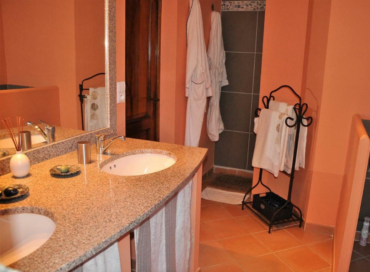 Saint-Marc-Jaumegarde Mas Des Oliviers B&B 외부 사진